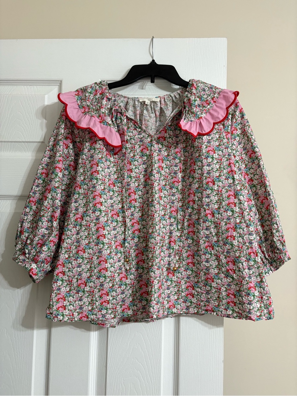 Entro Pink Floral Ruffle Collar Blouse Size Medium